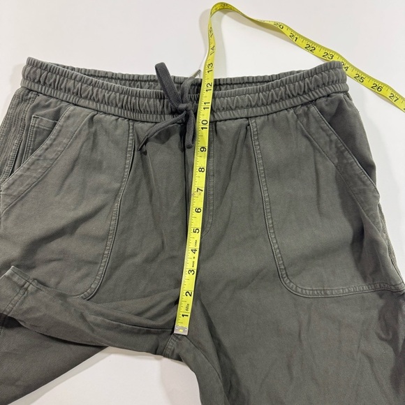 Athleta Farallon Bermuda Shorts Green Size 12 - Picture 6 of 7